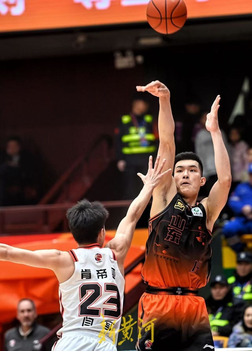 云开体育官方网站-江苏男篮主场大胜，展现出强大实力的简单介绍
