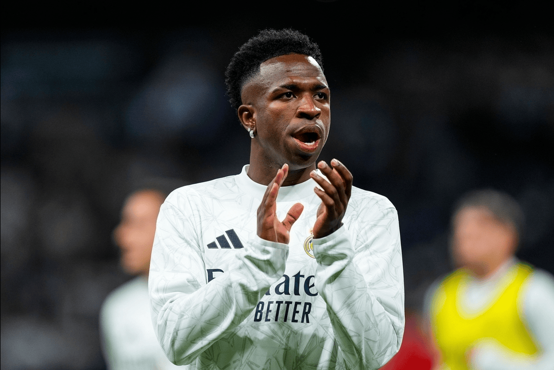 开云体育下摘-包含皇马超级巨星受伤，球迷热议下一步的词条